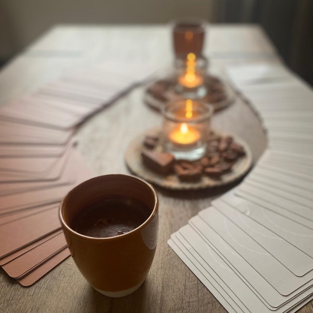 Josefien de Vos geeft 1:1 cacao ceremonies in Veendam Groningen